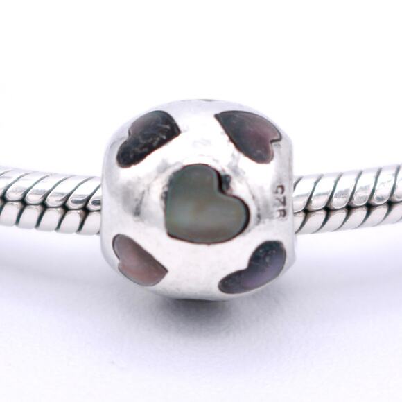 Authentic PANDORA Love Me Black Mother of Pearl Charm - 790398MPB - Picture 2 of 9